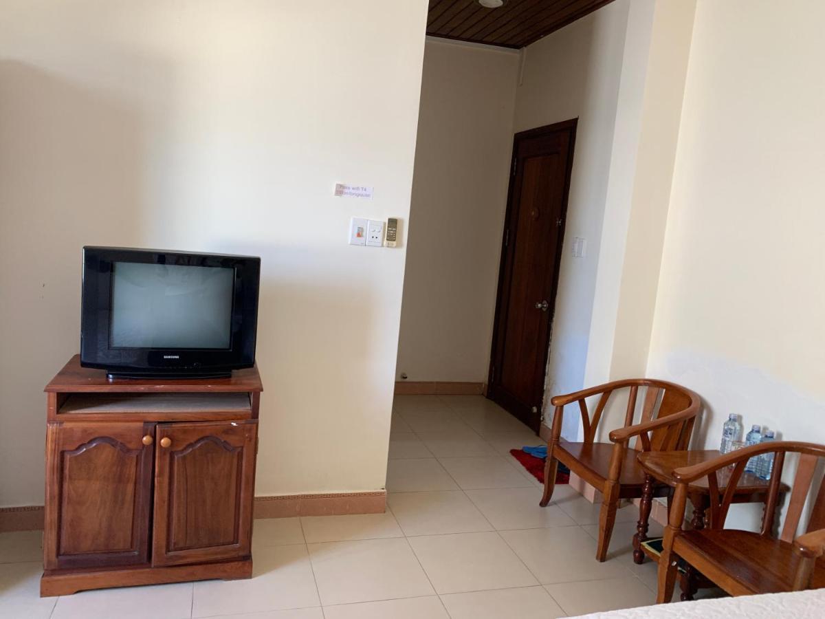 Oyo 1002 Champa Langco Hotel Cu Du Екстериор снимка