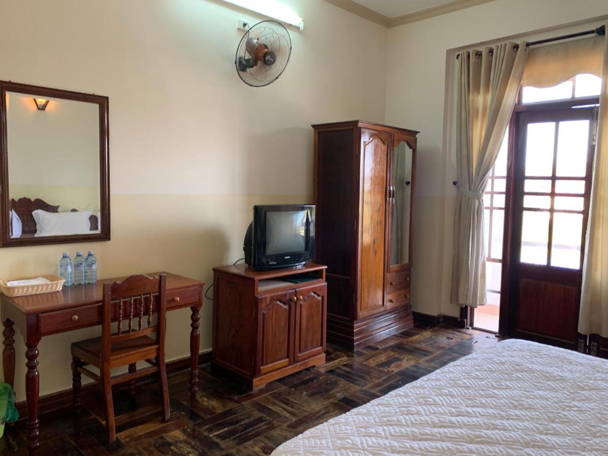 Oyo 1002 Champa Langco Hotel Cu Du Екстериор снимка